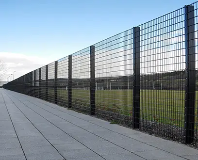 Single-Mesh Fencing Systems